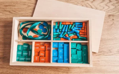 Znaczki Montessori – dowiedz się jak z&nbsp;nimi pracować