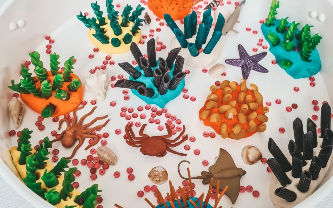 Rafa koralowa z makaronu i ciastoliny